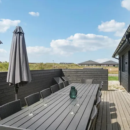 Prázdninový dům Lovely In With Sauna *